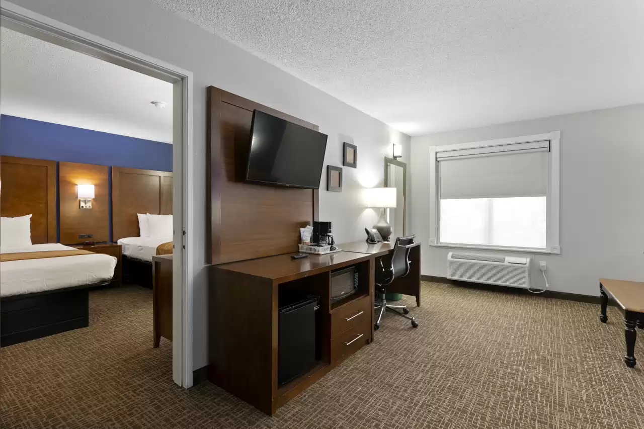 StandardRoomsBedroom